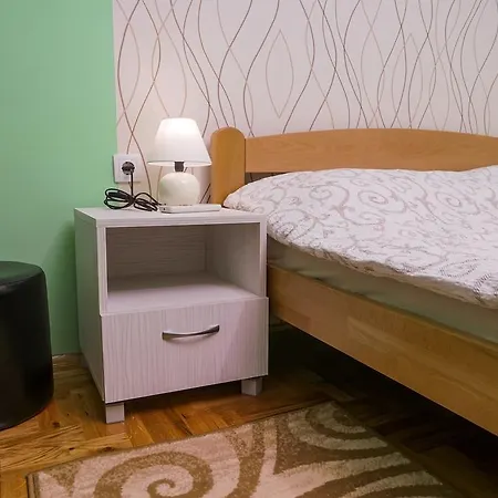 Guest house Amfora *